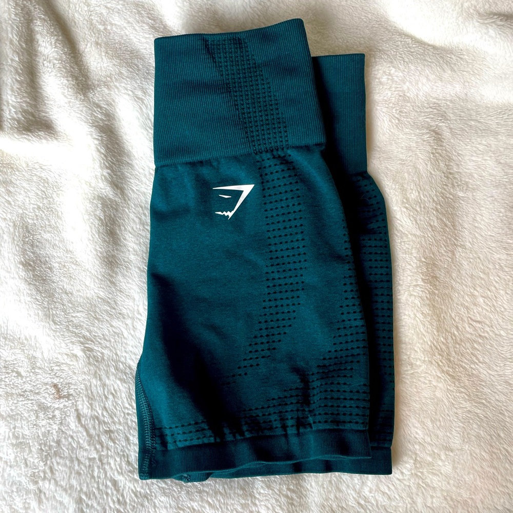Gym shark shorts-small. dark turquoise/blue